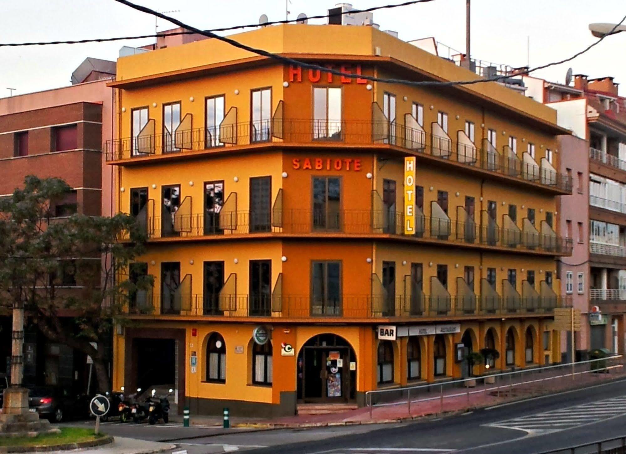 Hotel Sabiote Pineda de Mar Exterior photo